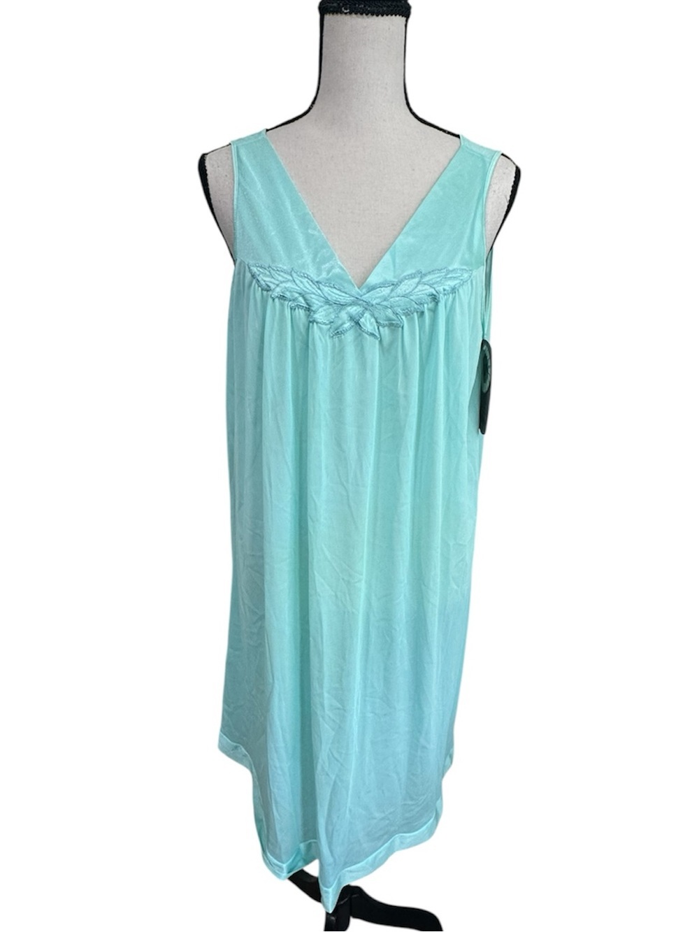 Vintage Vassarette Nightgown Womens Medium Mint Green blue Nylon Sleep Dress